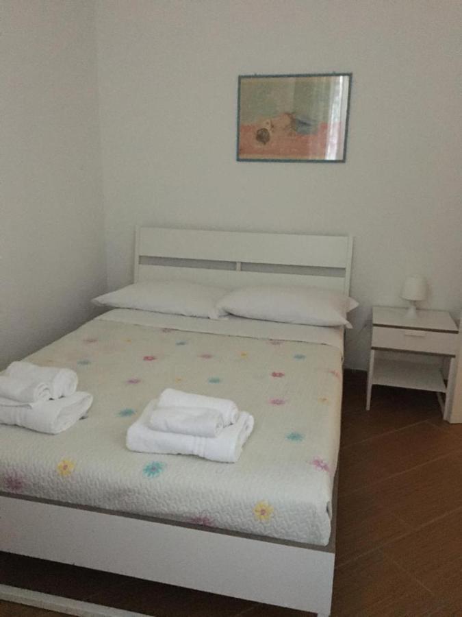 פולינאנו א מארה Villa Marieta מראה חיצוני תמונה